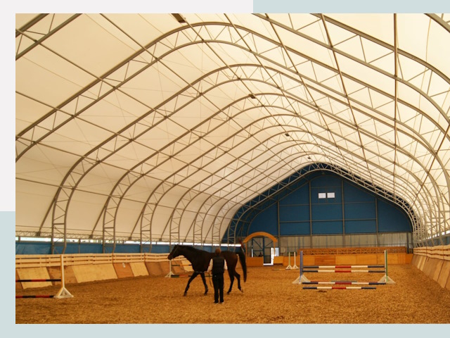 Строительство конных манежей в Белебее