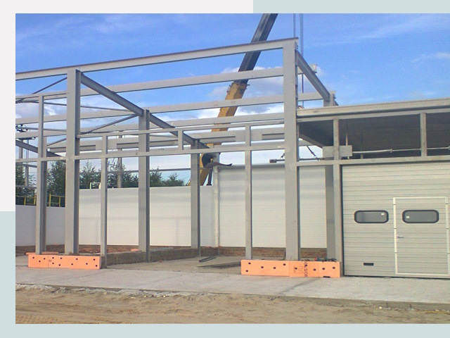 Строительство автосервисов от СтальСтрой-Блб по цене 612 руб.