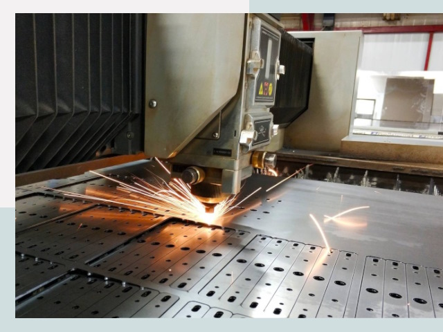 Лазерная резка металла в Белебее от 612 руб.